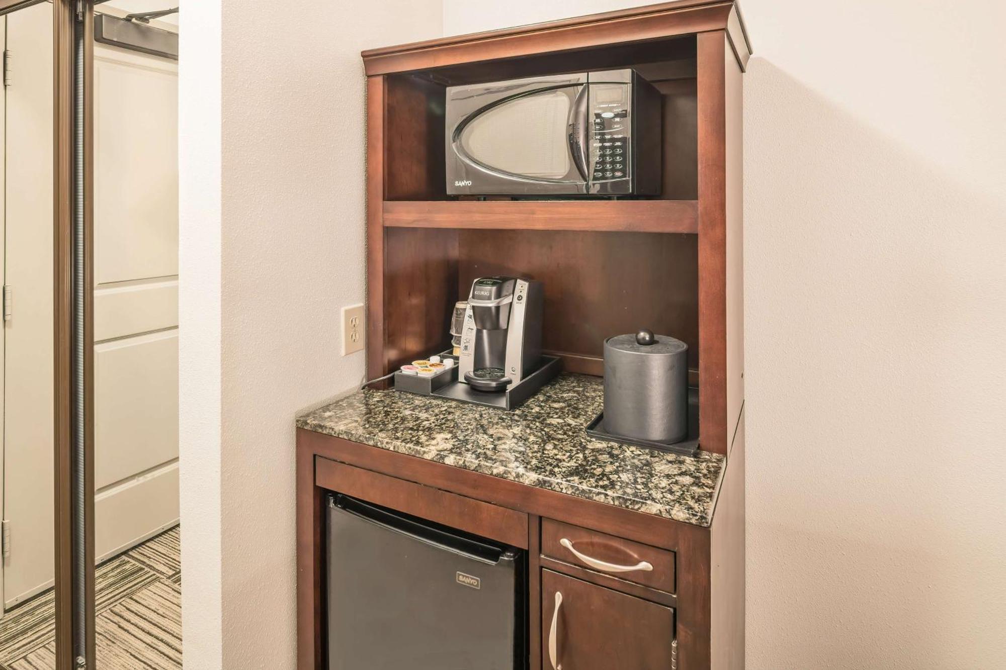Hilton Garden Inn Granbury Eksteriør bilde