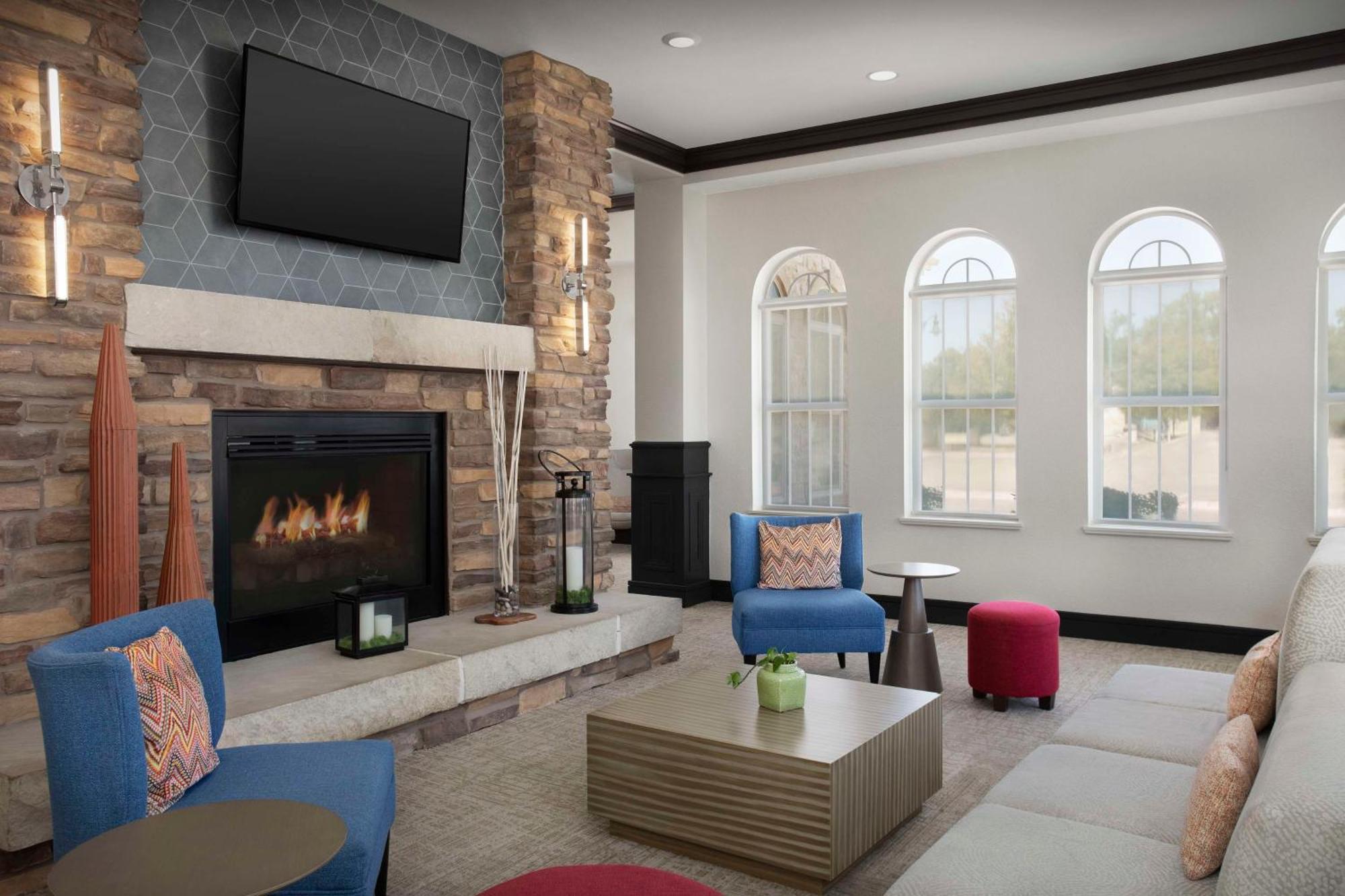 Hilton Garden Inn Granbury Eksteriør bilde